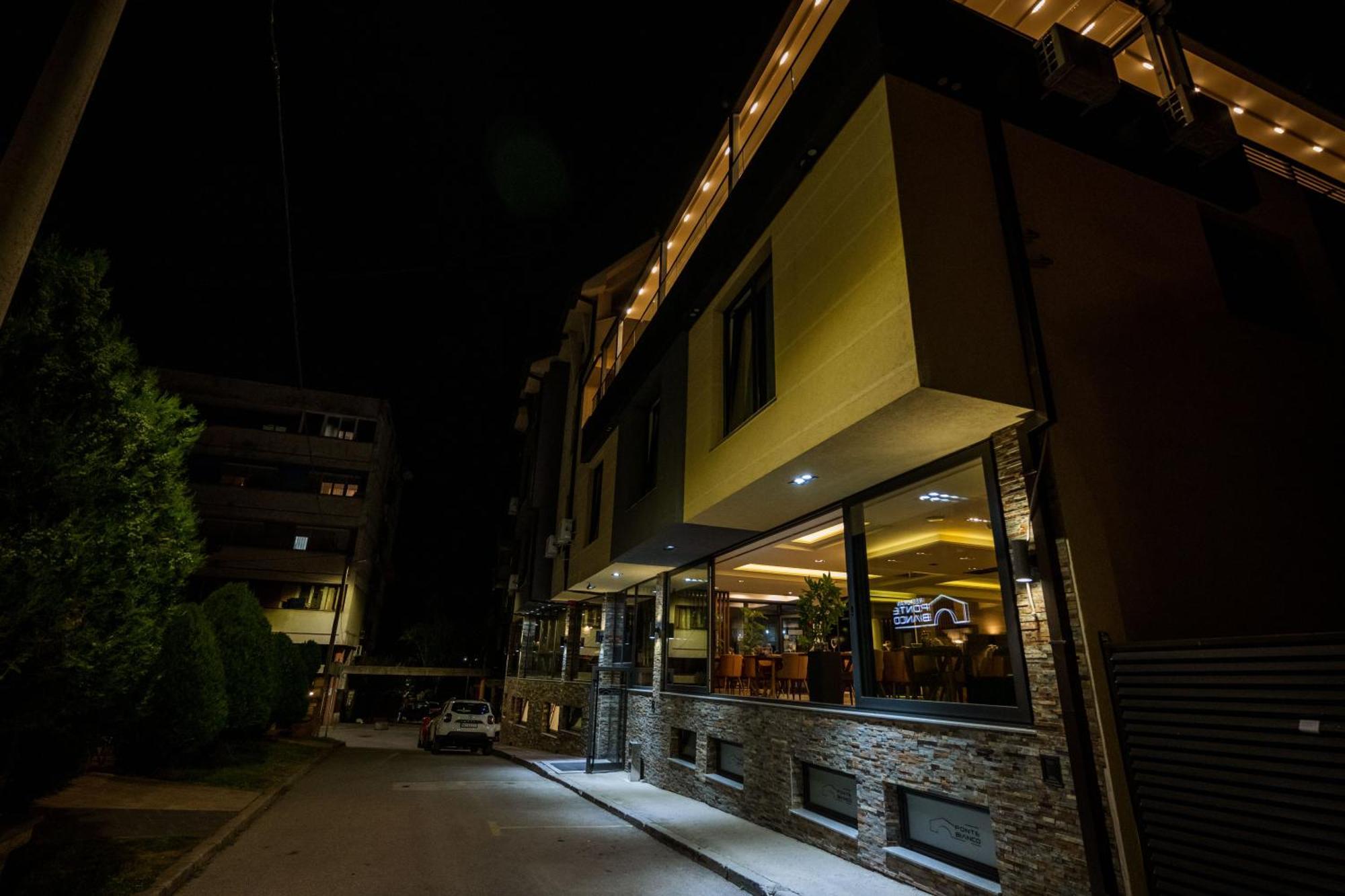Hotel & Restaurant Ponte Bianco Vranje Zewnętrze zdjęcie