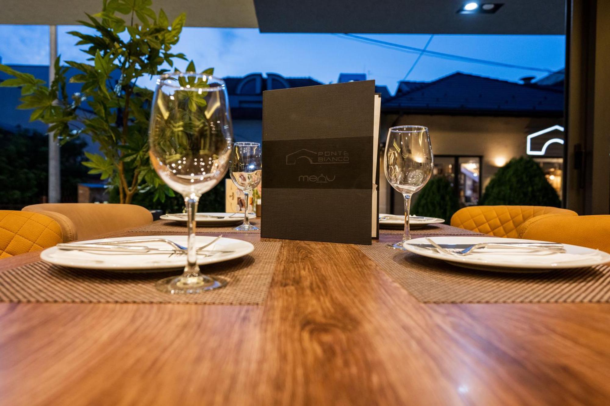 Hotel & Restaurant Ponte Bianco Vranje Zewnętrze zdjęcie