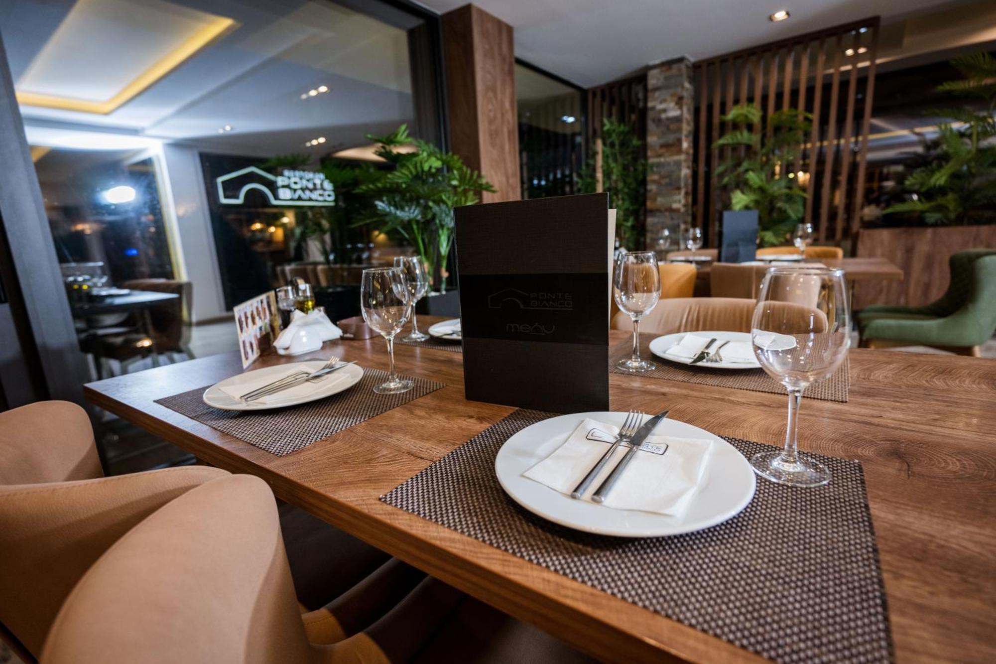 Hotel & Restaurant Ponte Bianco Vranje Zewnętrze zdjęcie